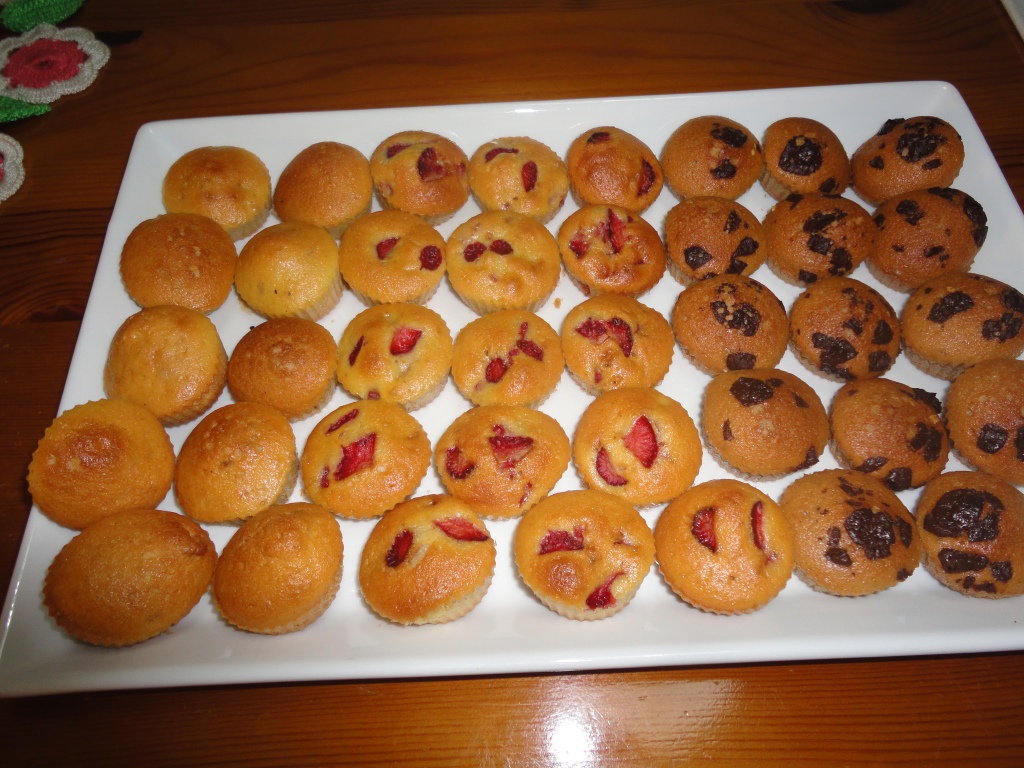 little muffins almond strawberry chocolate